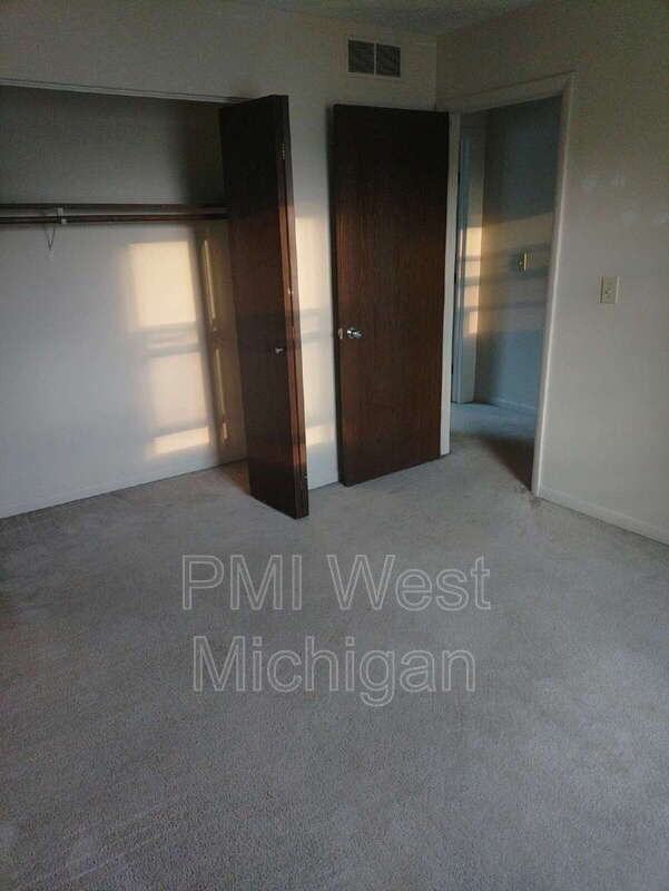 4258 Bond Ave #2 - Photo 5 of 14