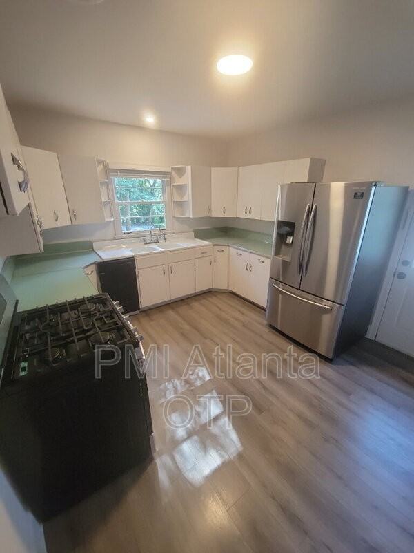 1952 Wellbourne Dr Ne - Photo 6 of 13