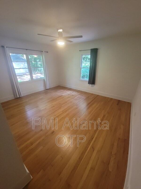 1952 Wellbourne Dr Ne - Photo 7 of 13