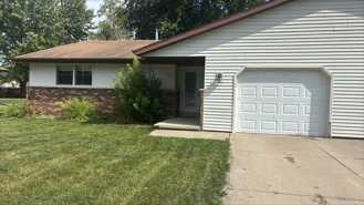 3124 N Bluemound Dr - Photo 1 of 1