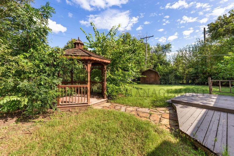 2532 N Amidon Ave - Photo 2 of 23