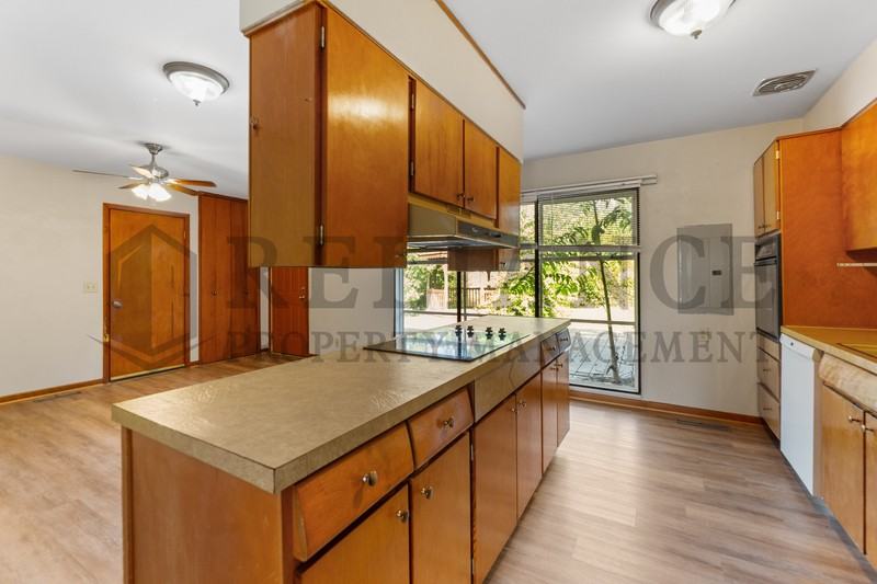 2532 N Amidon Ave - Photo 7 of 23