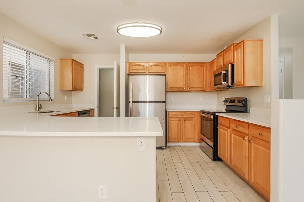 6815 N 129th Dr - Photo 7 of 17