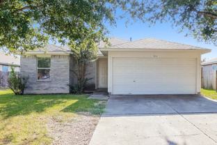304 Forsyth Ct - Photo 1 of 1