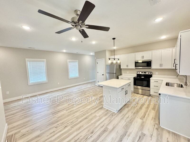 1537 Rogers Street #2 - Photo 5 of 24