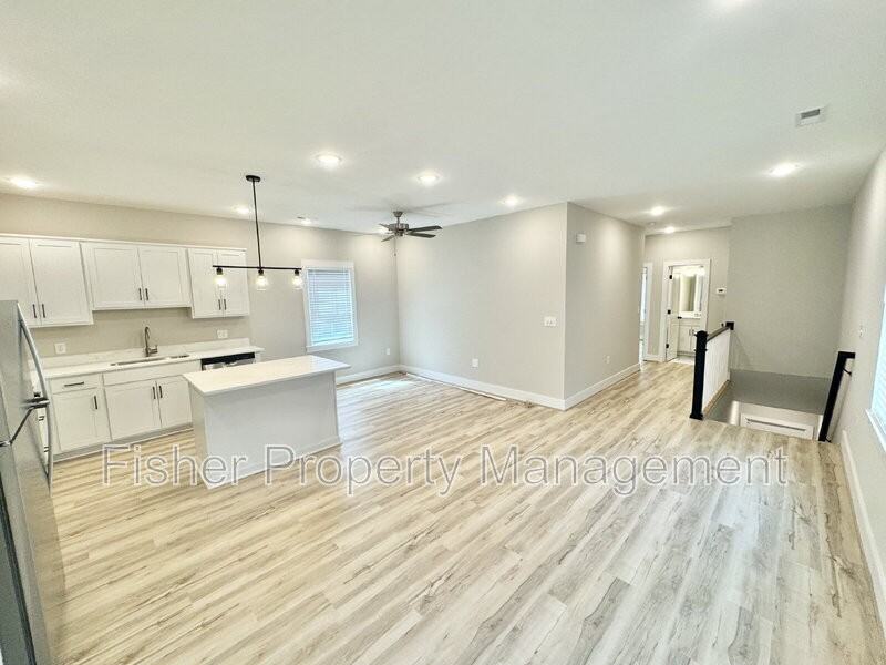 1537 Rogers Street #2 - Photo 7 of 24