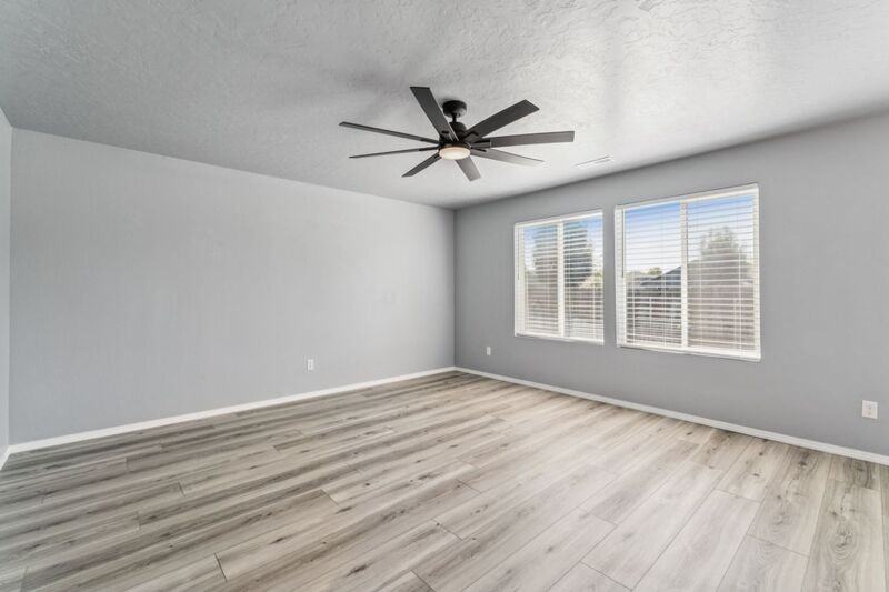 1367 Placerville Ct - Photo 4 of 37