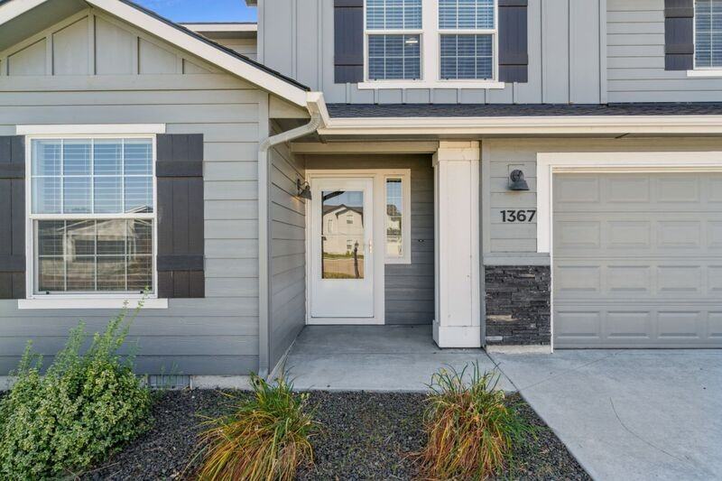 1367 Placerville Ct - Photo 2 of 37