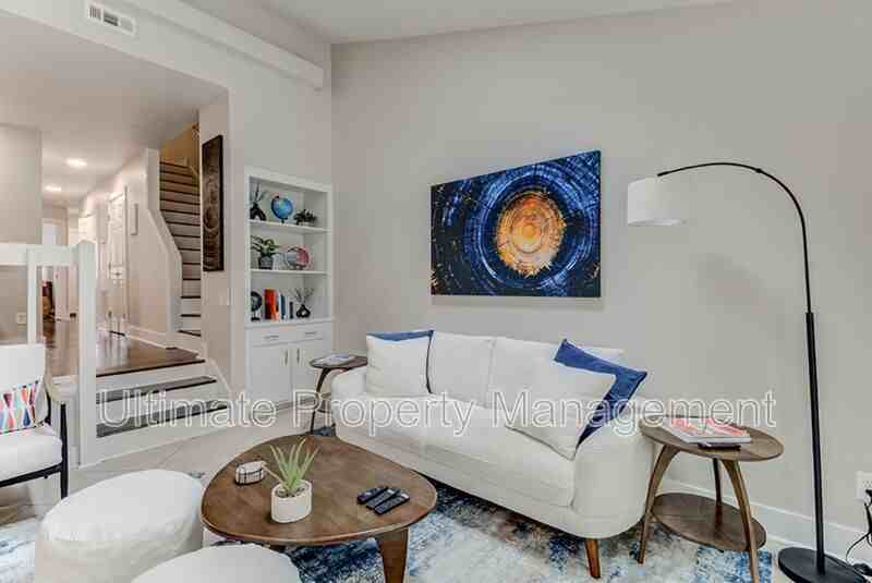 207 Saint Luke Ct - Photo 4 of 37