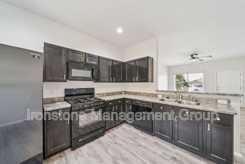 14738 S 274th East Ave - Photo 3 of 20