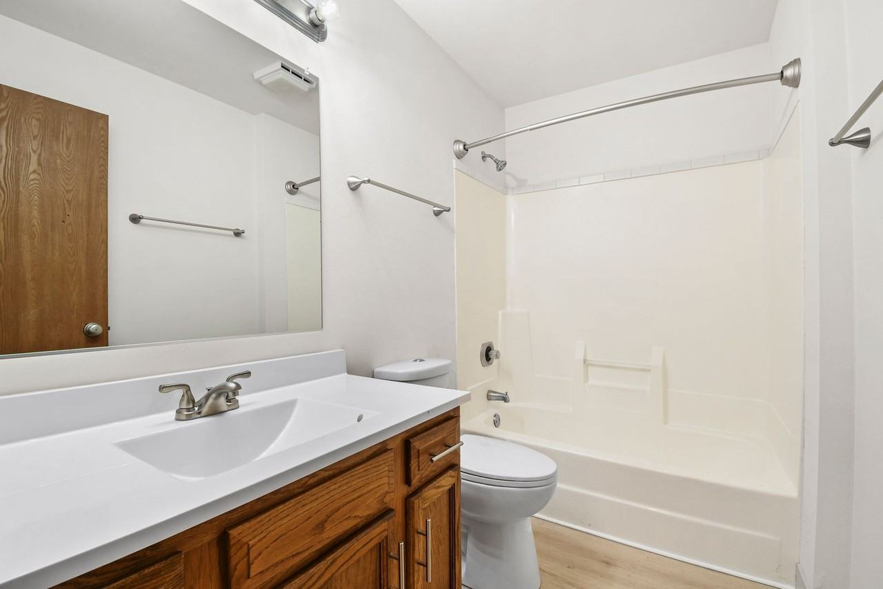 Ridge Creek Apartments - Photo 3 of 19