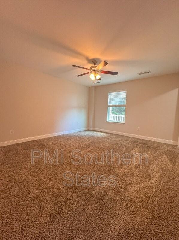 204 Walnut Hill Dr #B - Photo 4 of 9