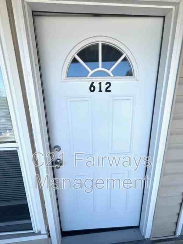 612 Union St - Photo 3 of 12