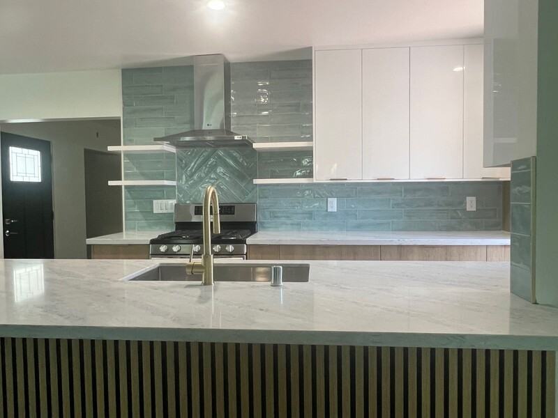 10811 Farragut Dr - Photo 3 of 21