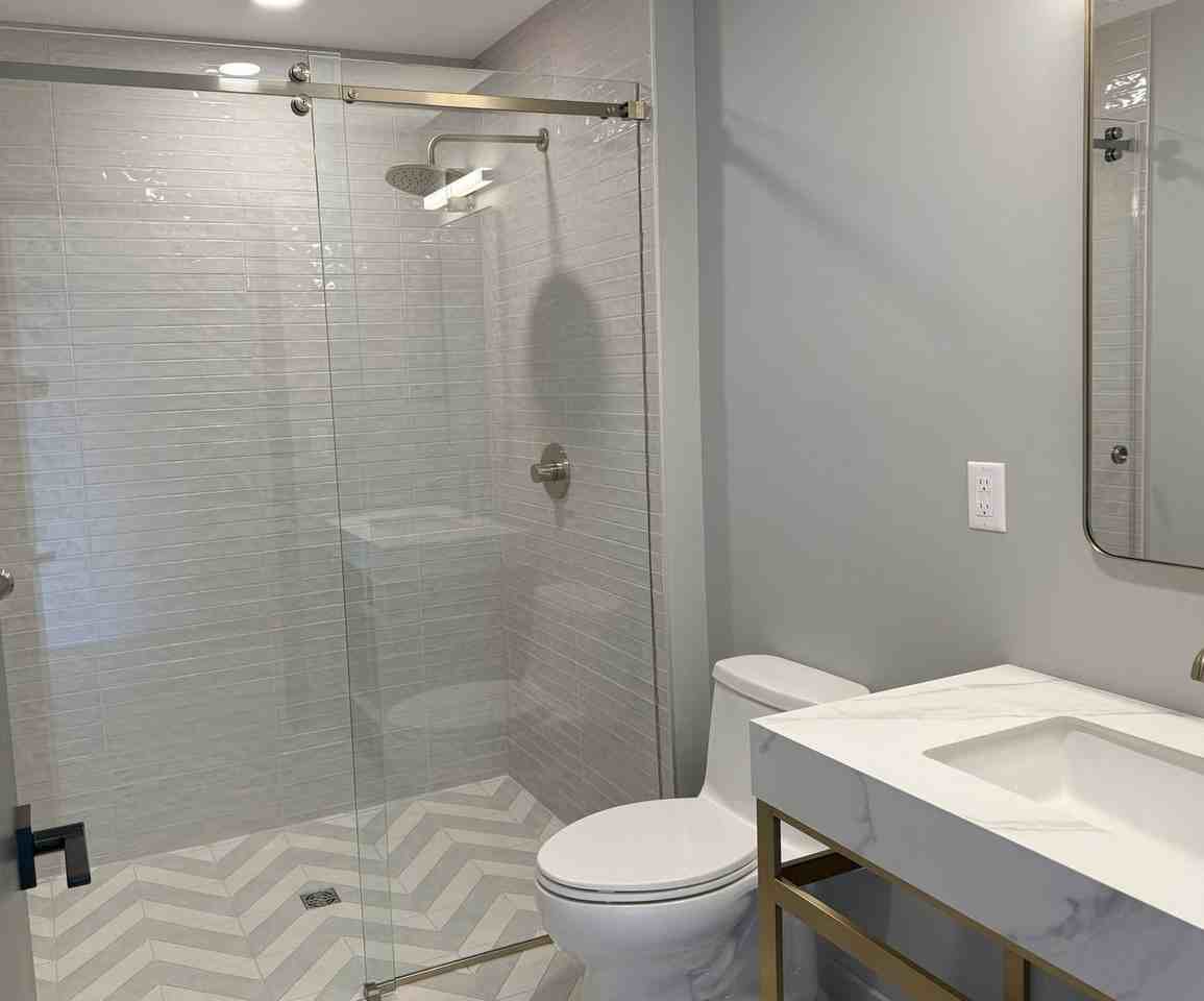 799 Main, LLC - Photo 3 of 7