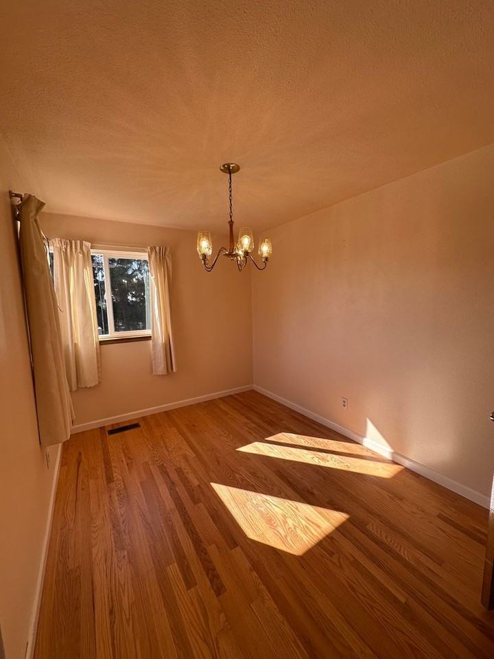 4801 84th Street Southwest - Photo 4 of 16