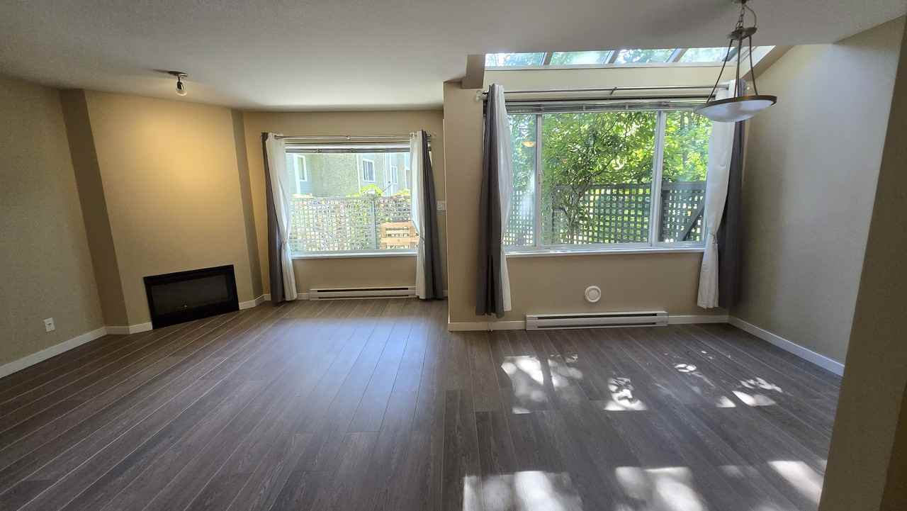 3380 Marquette Crescent - Photo 3 of 22