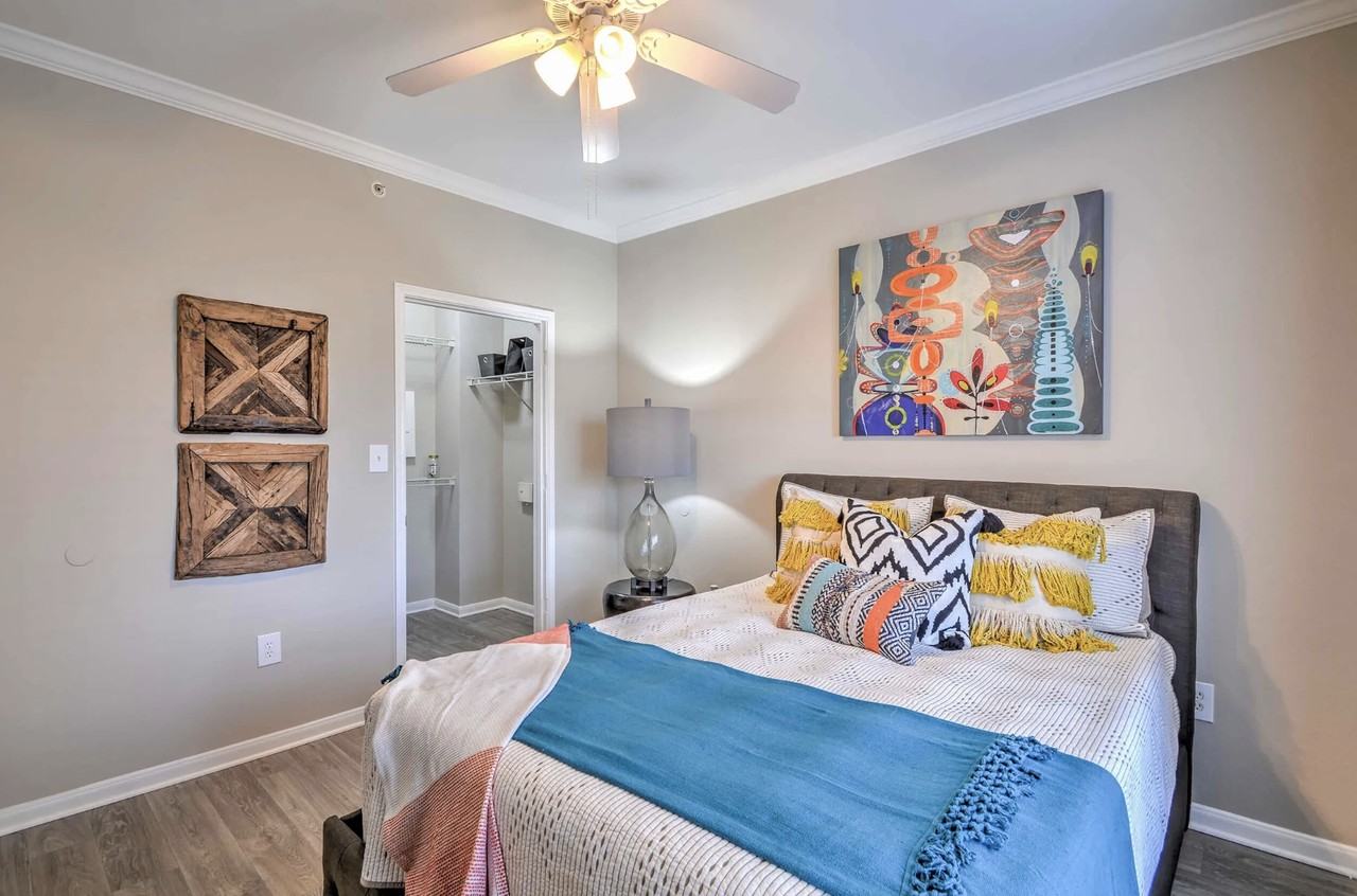 Western Center Blvd & Lou Menk Dr #431 - Photo 4 of 13