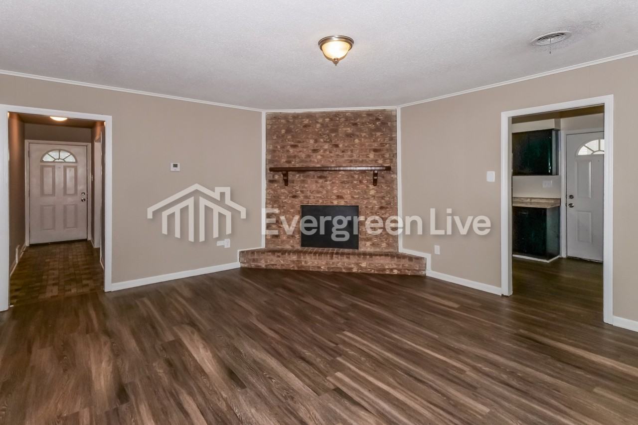 4998 Penwood Cv - Photo 4 of 15