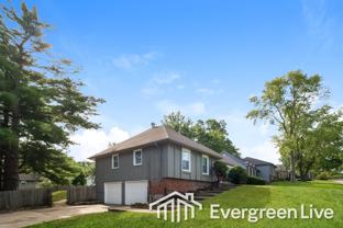 916 Sw 17th St - Photo 1 of 1