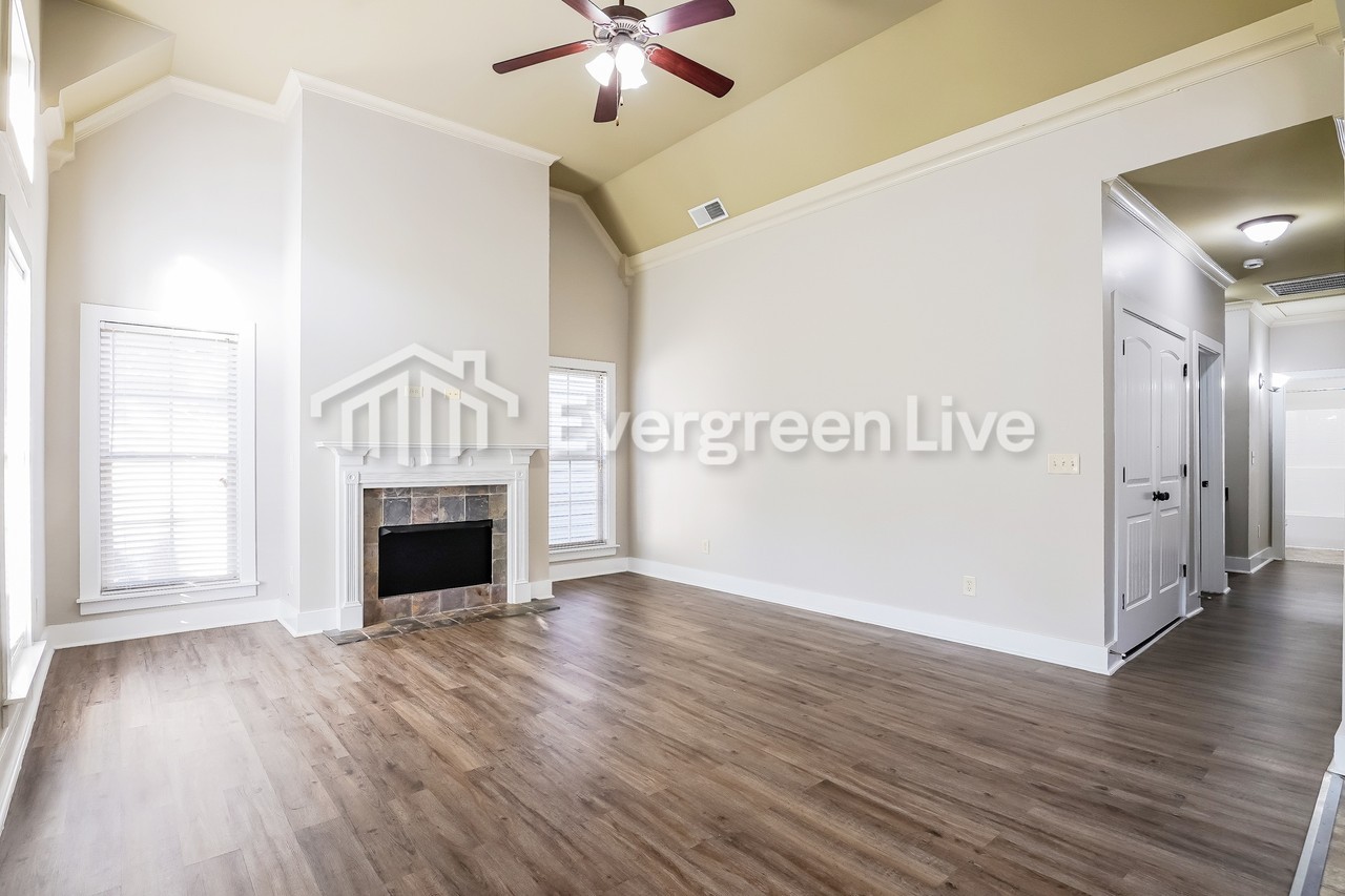 121 Kingston Ct - Photo 6 of 16