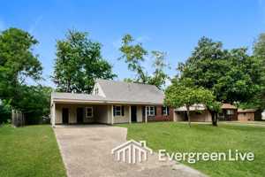 featured image of 8883 Whitworth St