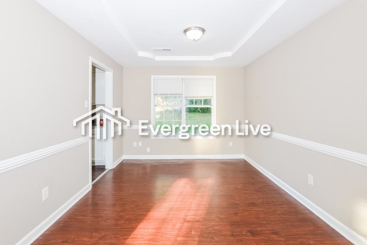 4930 Blue Wing St - Photo 5 of 16