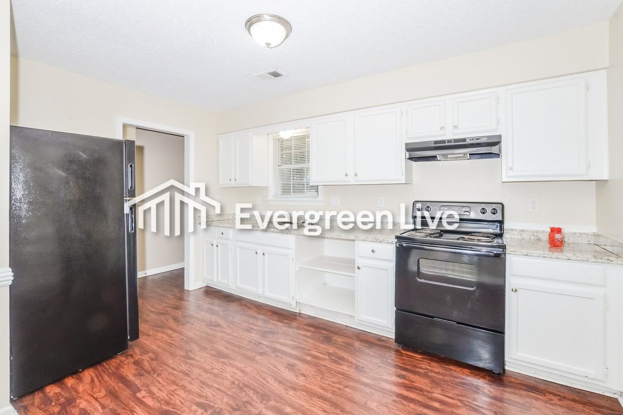 4930 Blue Wing St - Photo 6 of 16