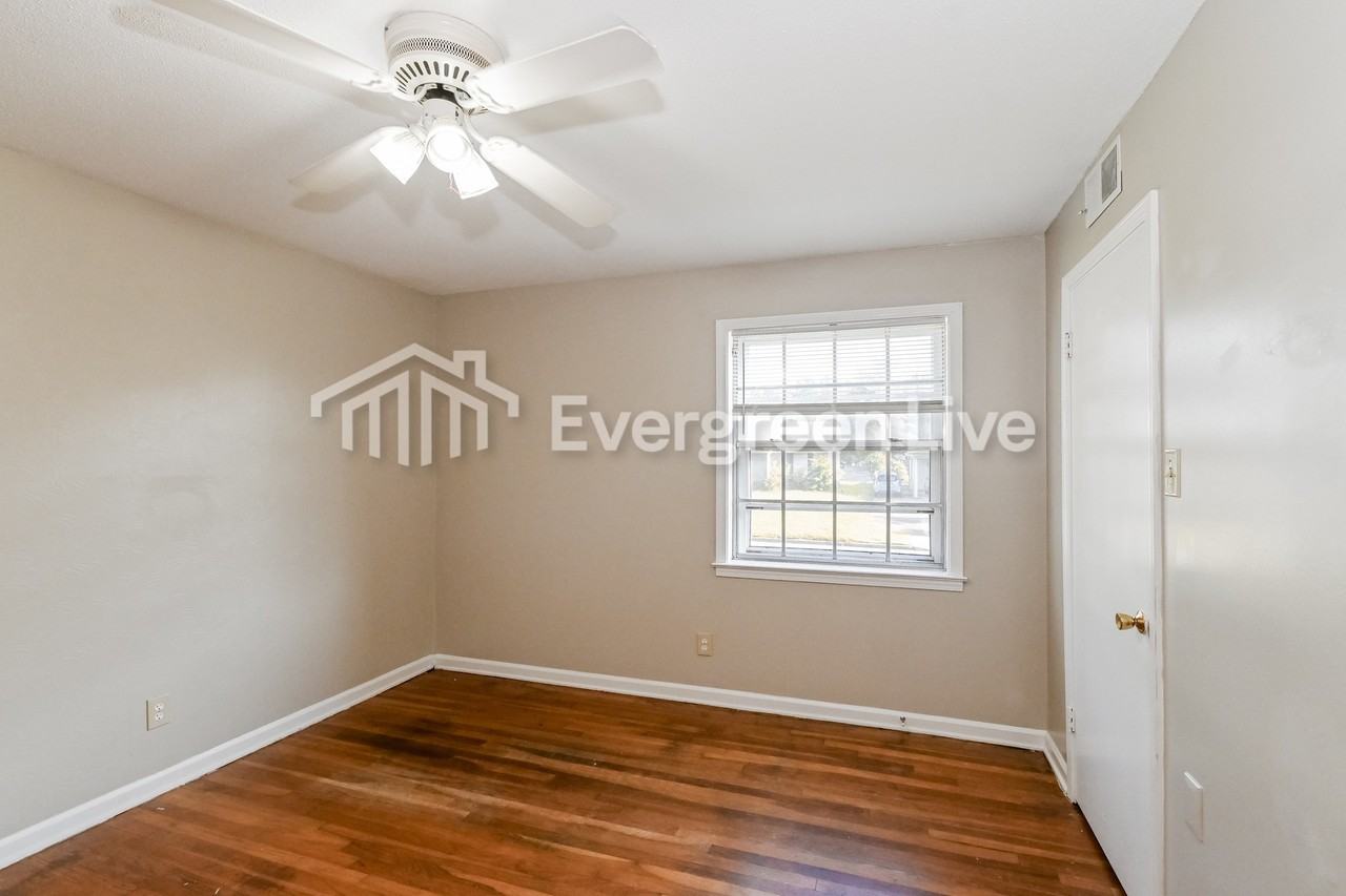 4261 Riche Rd - Photo 7 of 15