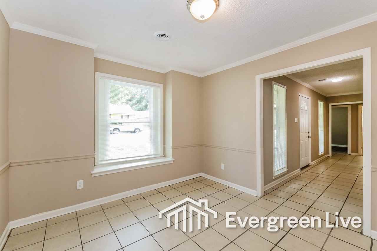 6350 Midsummer Way - Photo 5 of 15
