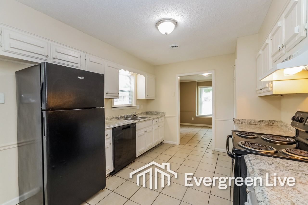 6350 Midsummer Way - Photo 6 of 15