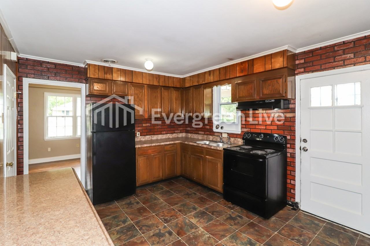 61 E Fernwood Ave - Photo 5 of 15