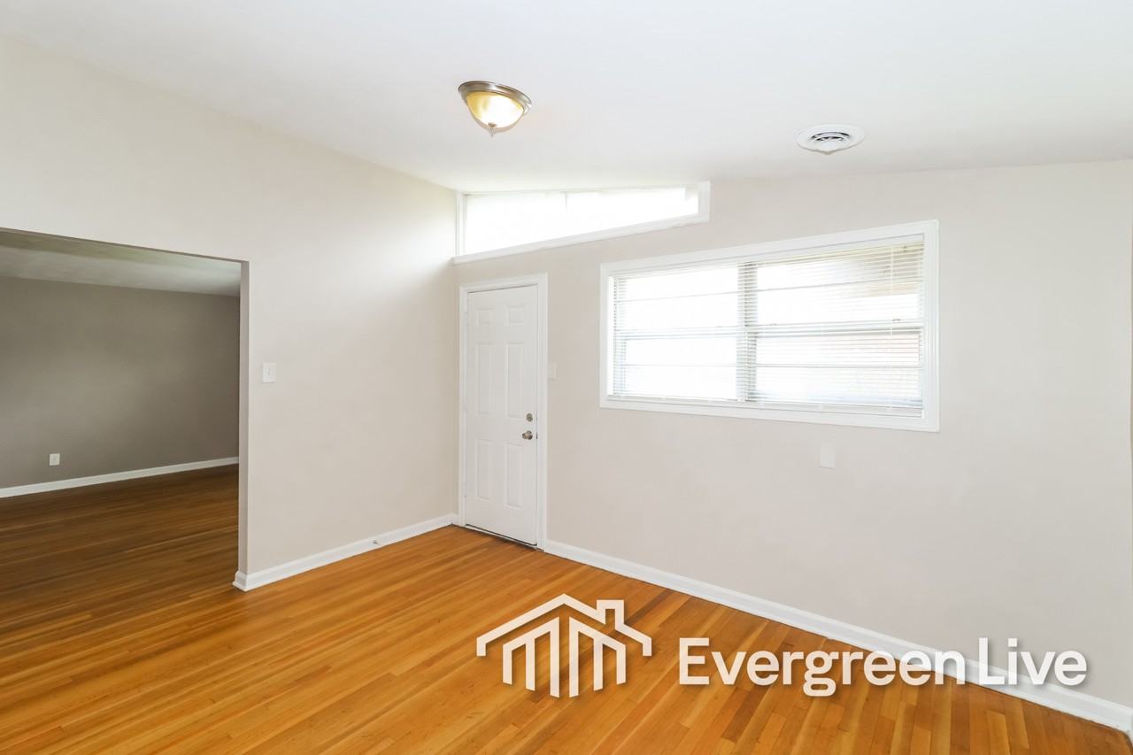 4859 Ortie Dr - Photo 4 of 15