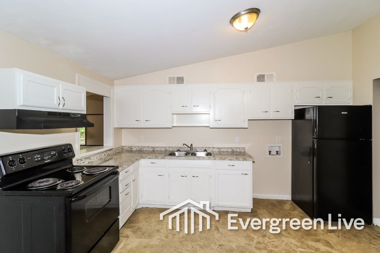 4859 Ortie Dr - Photo 5 of 15