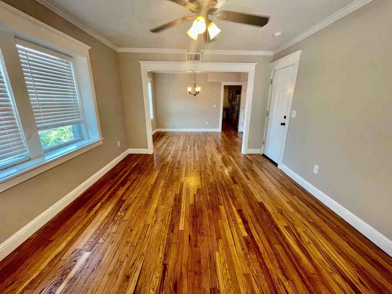 2803 Charlotte St. - Photo 2 of 27