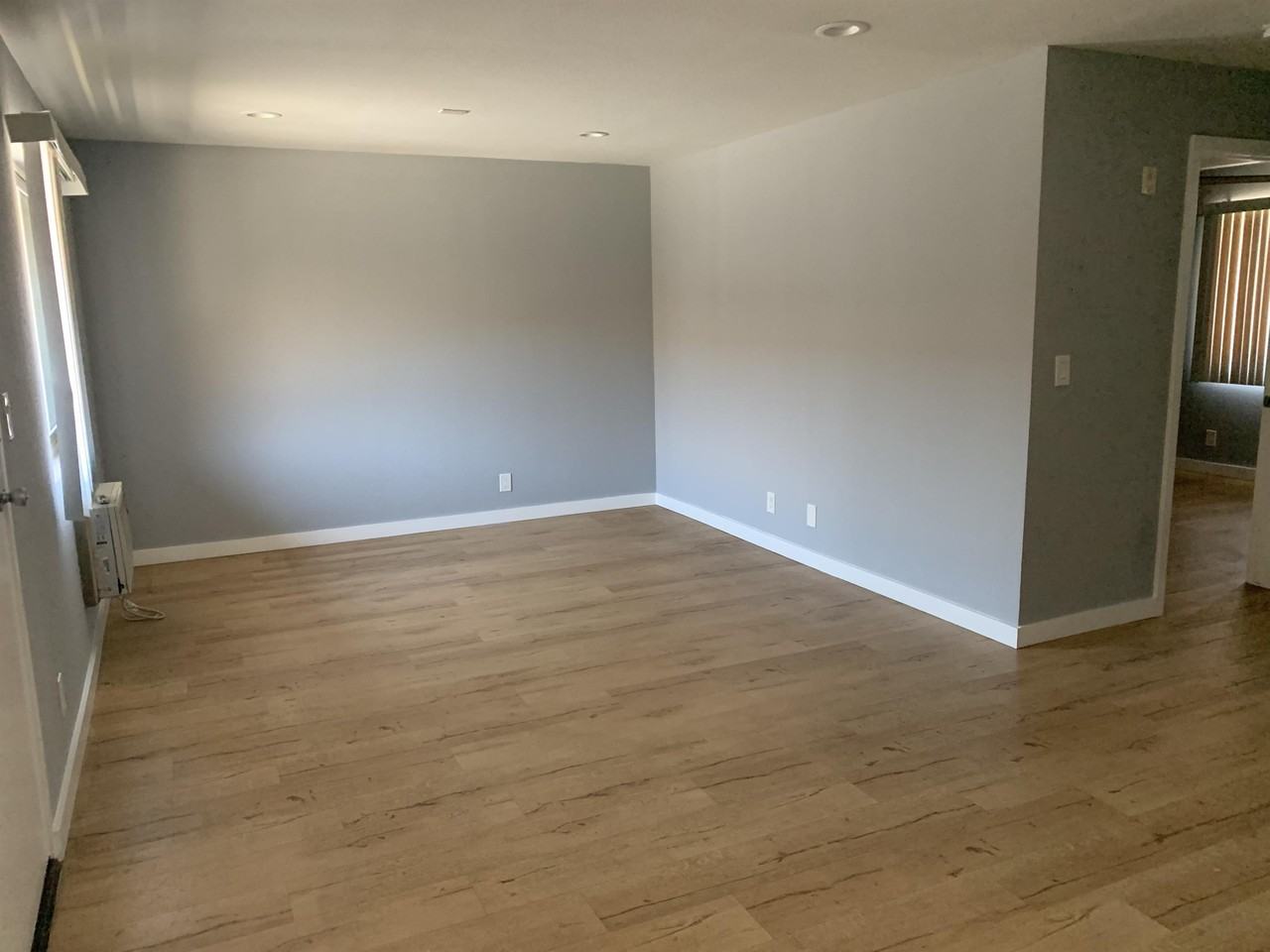 4317 - 4323 Perlita Ave - Photo 2 of 39