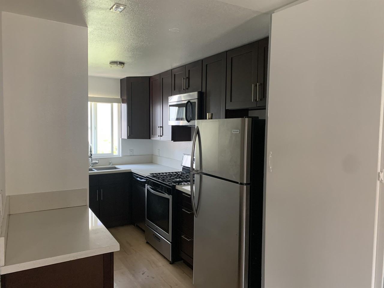 4317 - 4323 Perlita Ave - Photo 4 of 39