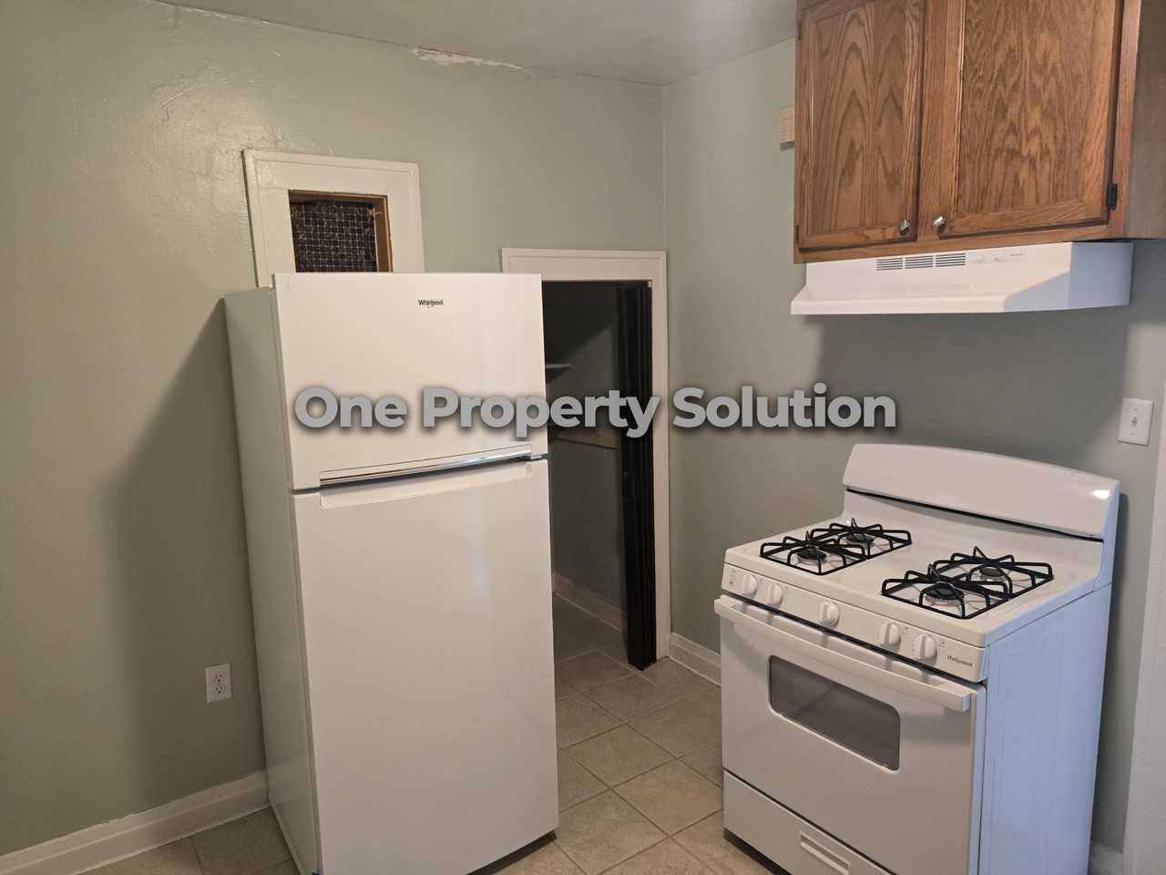 1220 West 41st Avenue Apt 2 OGN - Photo 4 of 17