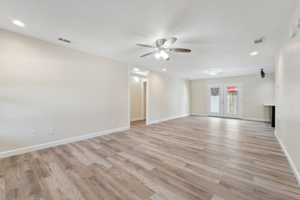 featured image of 210 Peter King Rd ##A