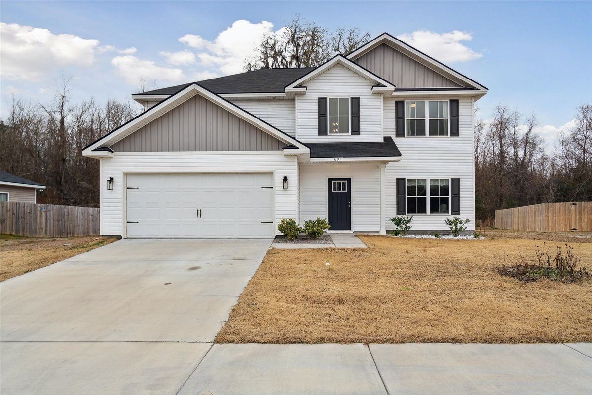 601 Meloney Dr - Photo 3 of 41