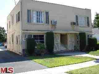 3136 Flower St - Photo 2 of 3
