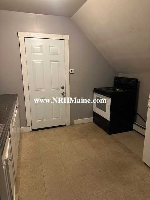 206 Main Street, Norway - Photo 3 of 5