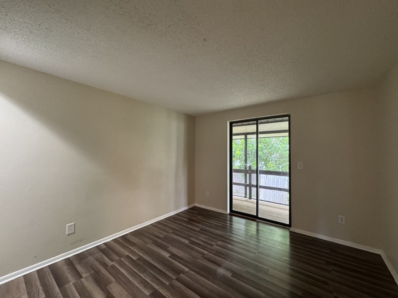 207ShoreTB - Photo 6 of 12