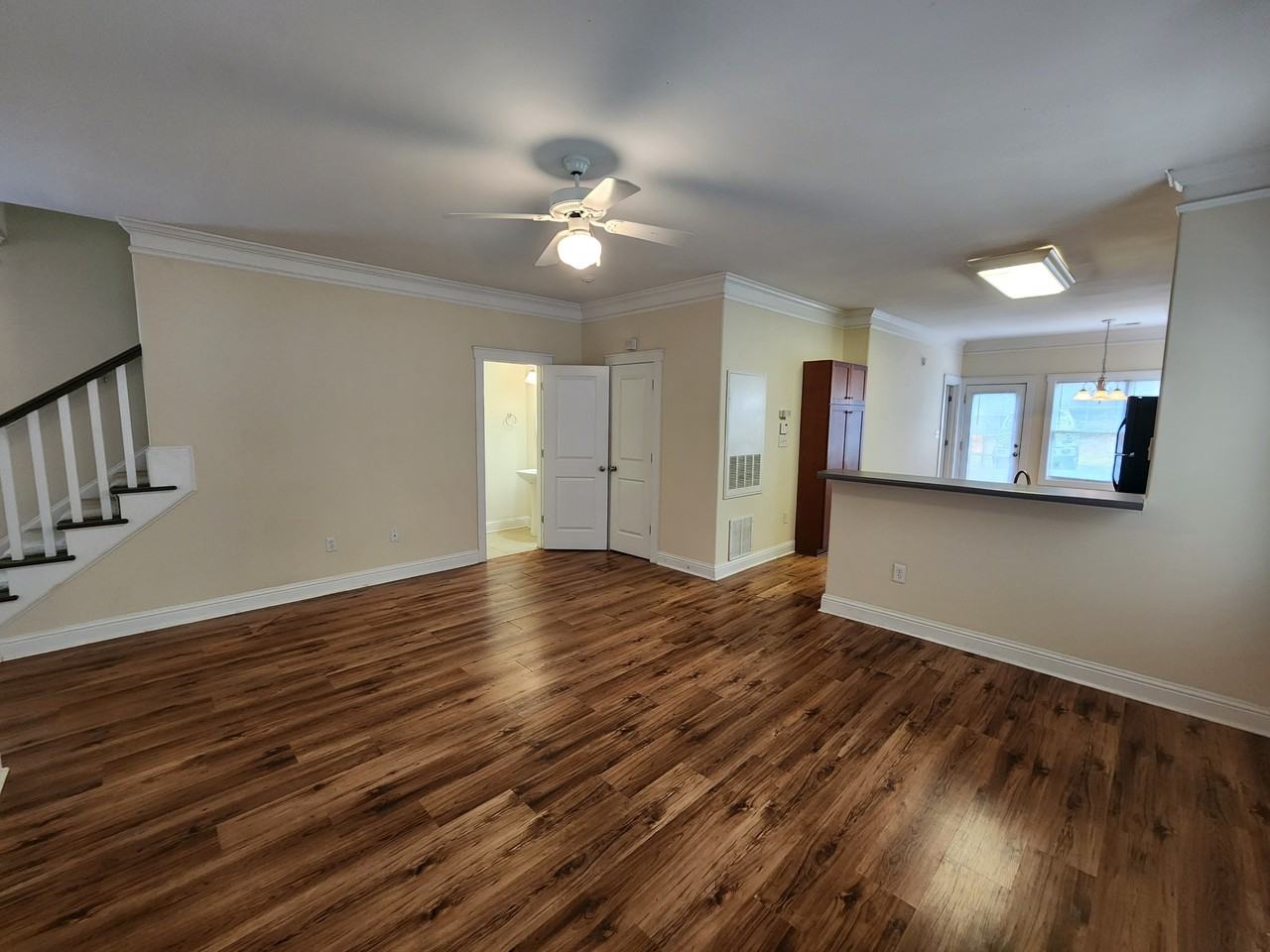 115 Artisan Place - Photo 4 of 16