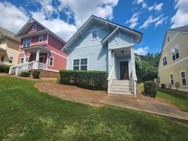 featured image of 2150 Lakeside Dr