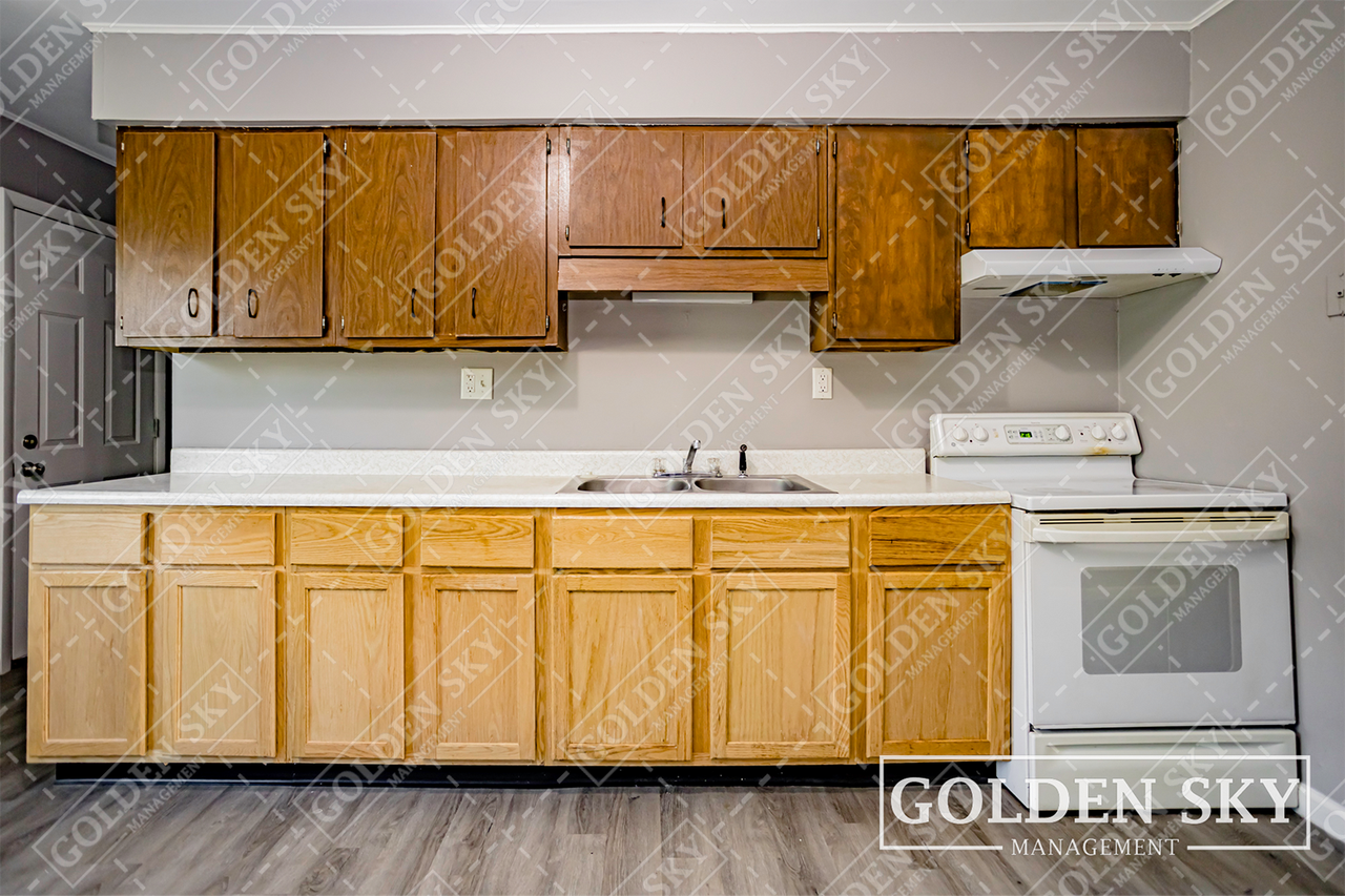 111 South Keystone Circle - Photo 5 of 13