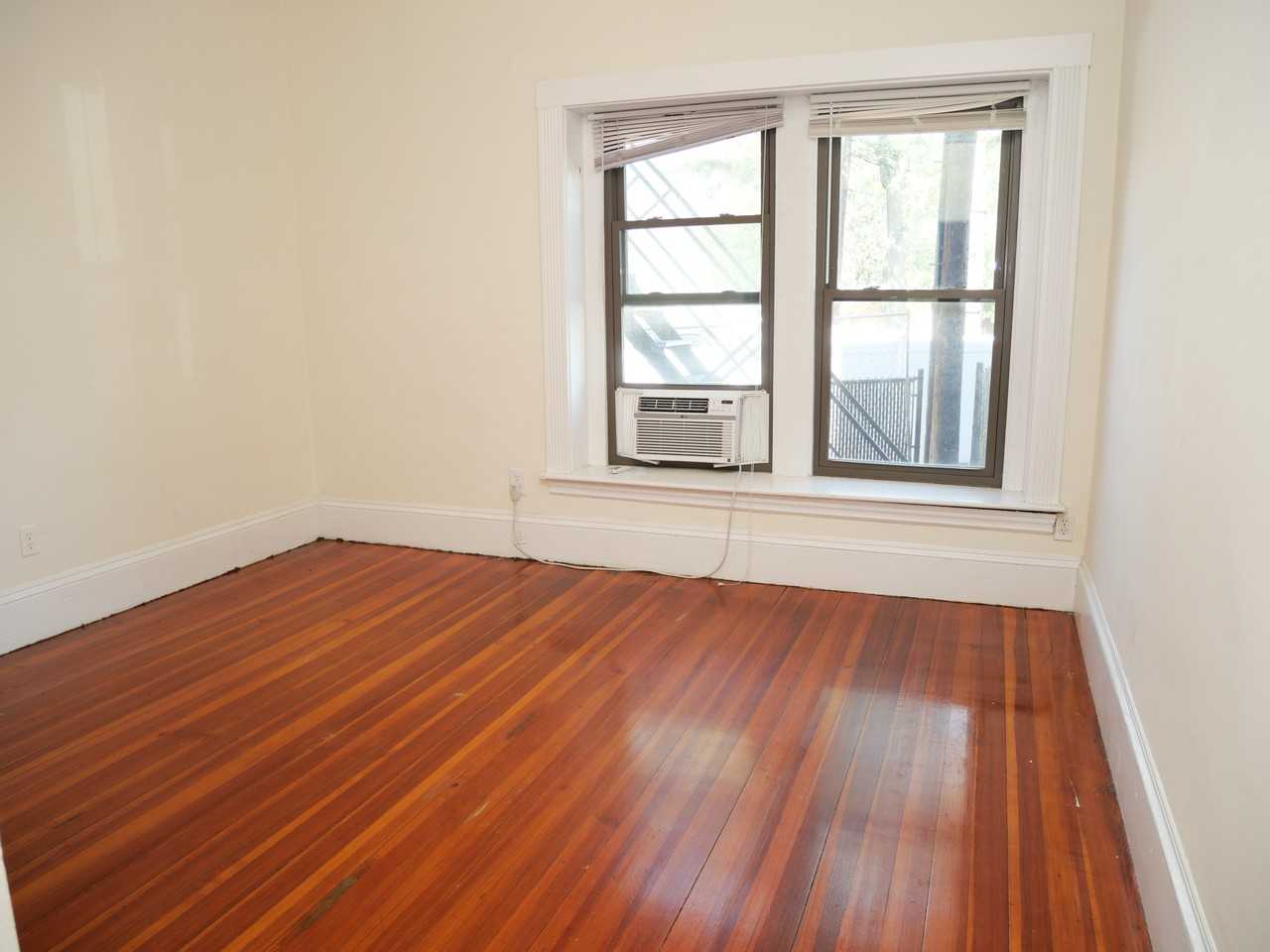 1386 Beacon Street - Photo 2 of 22