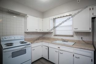 2525 Lakeview Ave - Photo 1 of 1