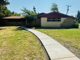 featured image of 1421 Lake Shore Dr