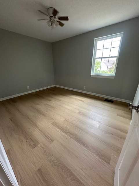 314 Woodcrest Drive - Photo 3 of 9